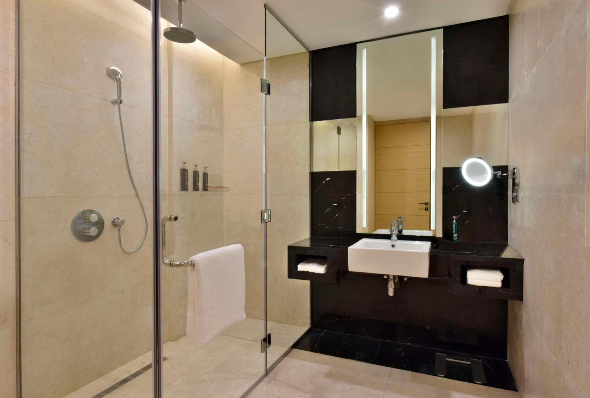 Hilton Bahrain Hotel Manama Ngoại thất bức ảnh