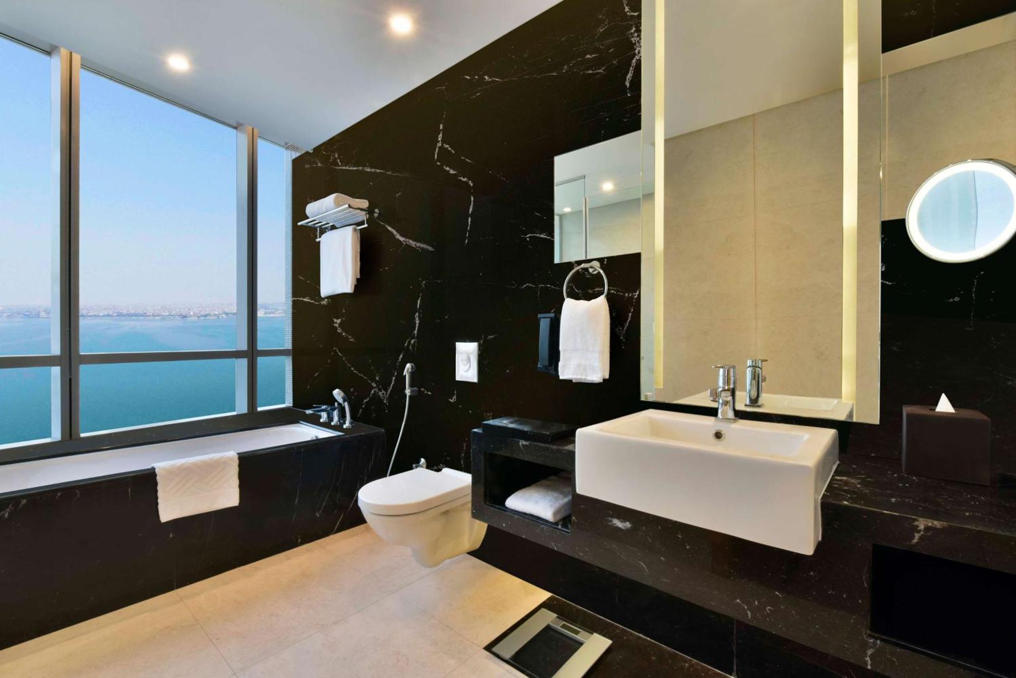 Hilton Bahrain Hotel Manama Ngoại thất bức ảnh